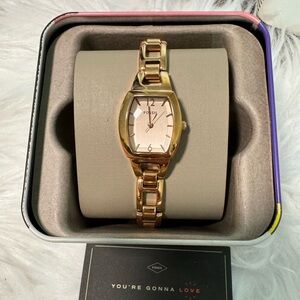 Fossil watch New with tag